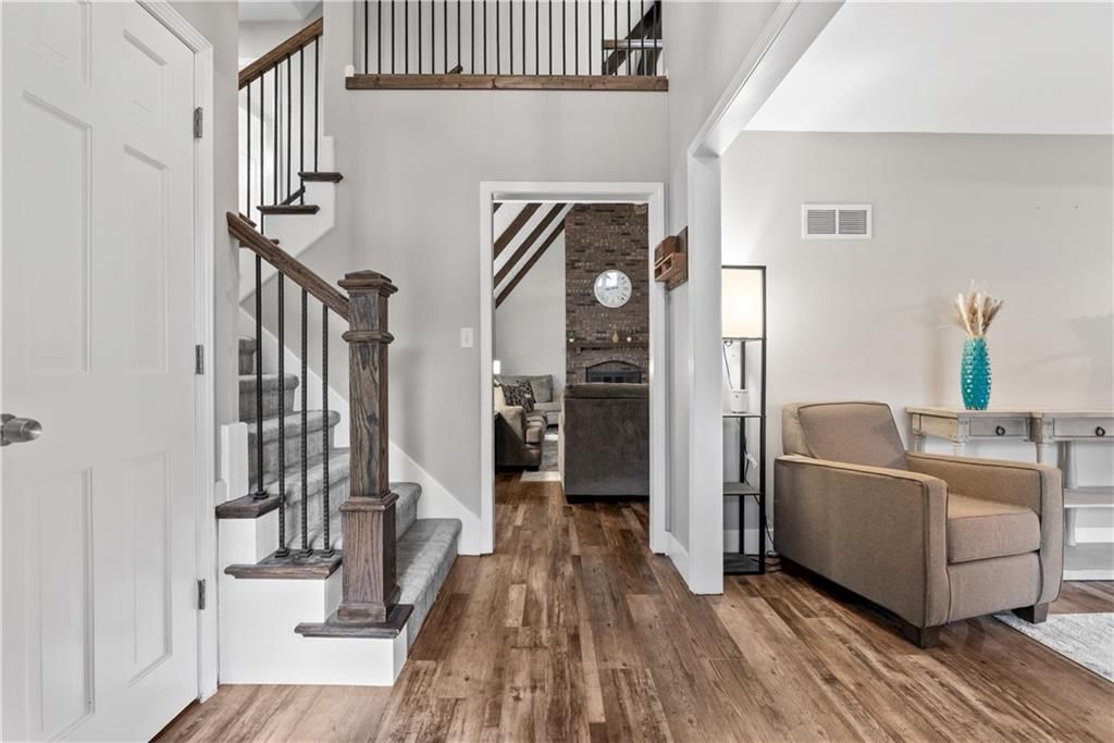 410 SE RICHARDSON Place — photo 6