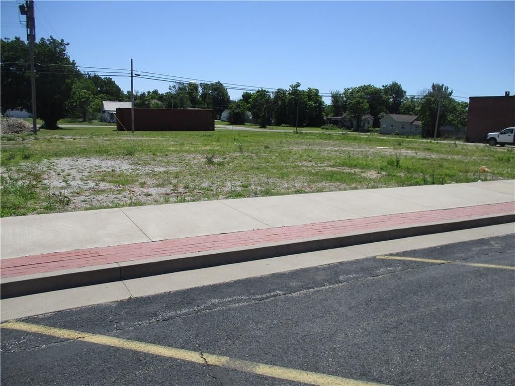 317 S Main Street — photo 6