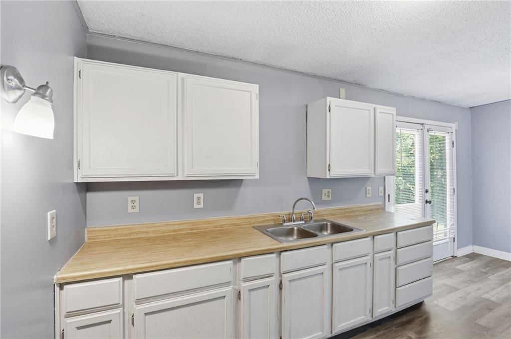 4300 S Liberty Street — photo 17