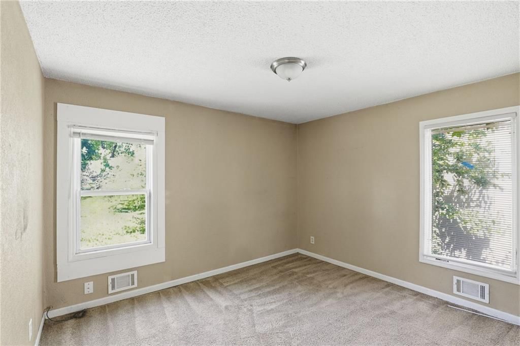 4300 S Liberty Street — photo 20