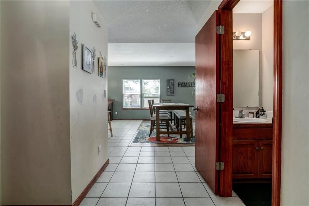 337 Illinois Street — photo 4