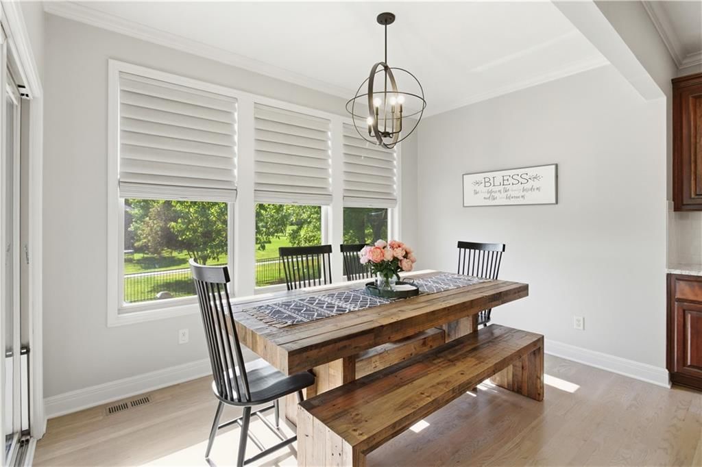 10853 S Theden Street — photo 16