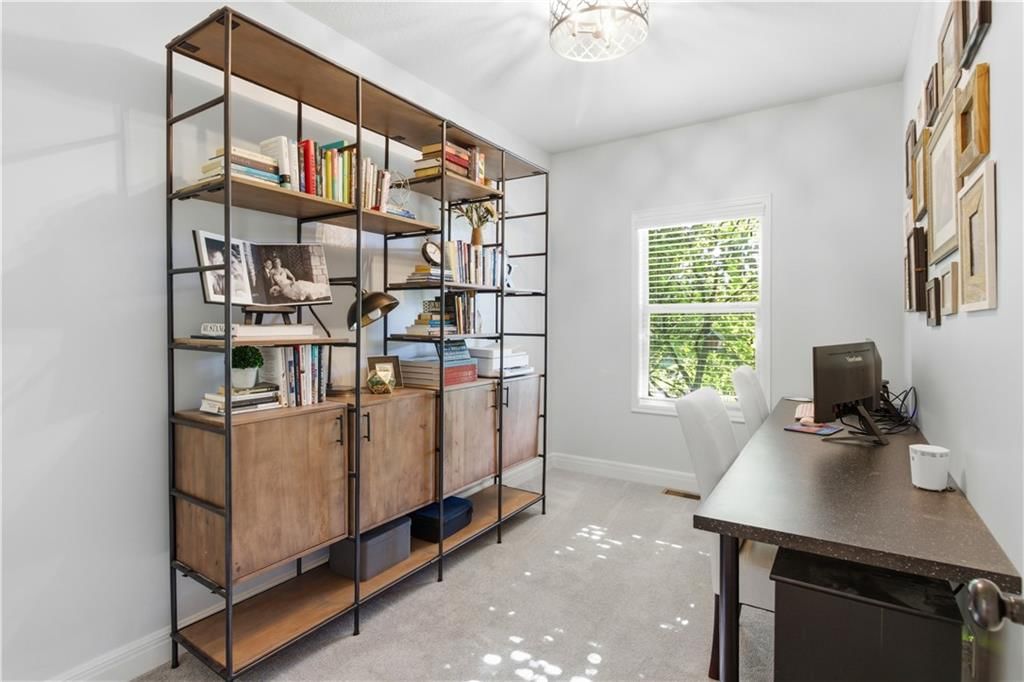 10853 S Theden Street — photo 23