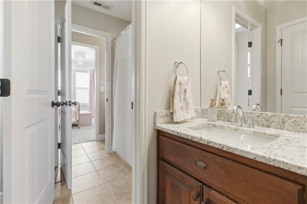 10853 S Theden Street — photo 28