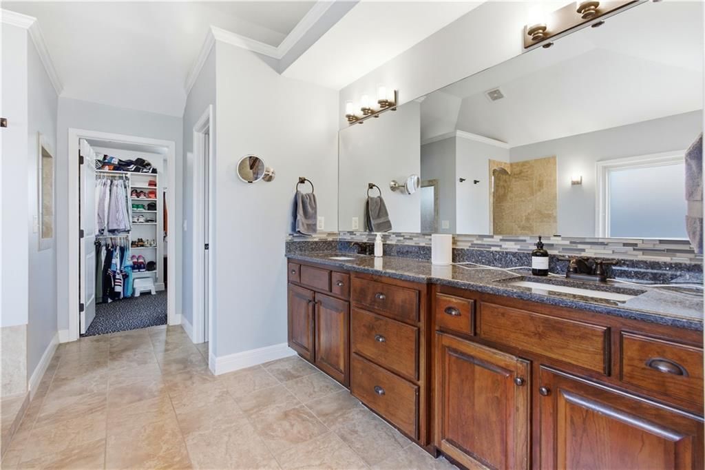 10853 S Theden Street — photo 38