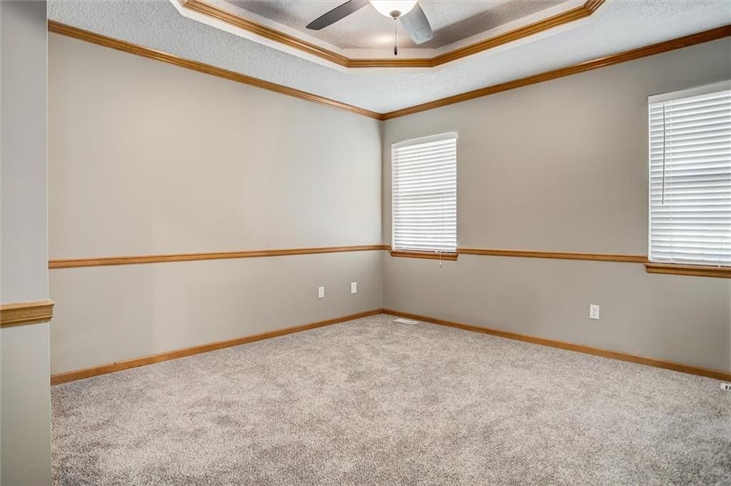 102 20 Avenue S — photo 17