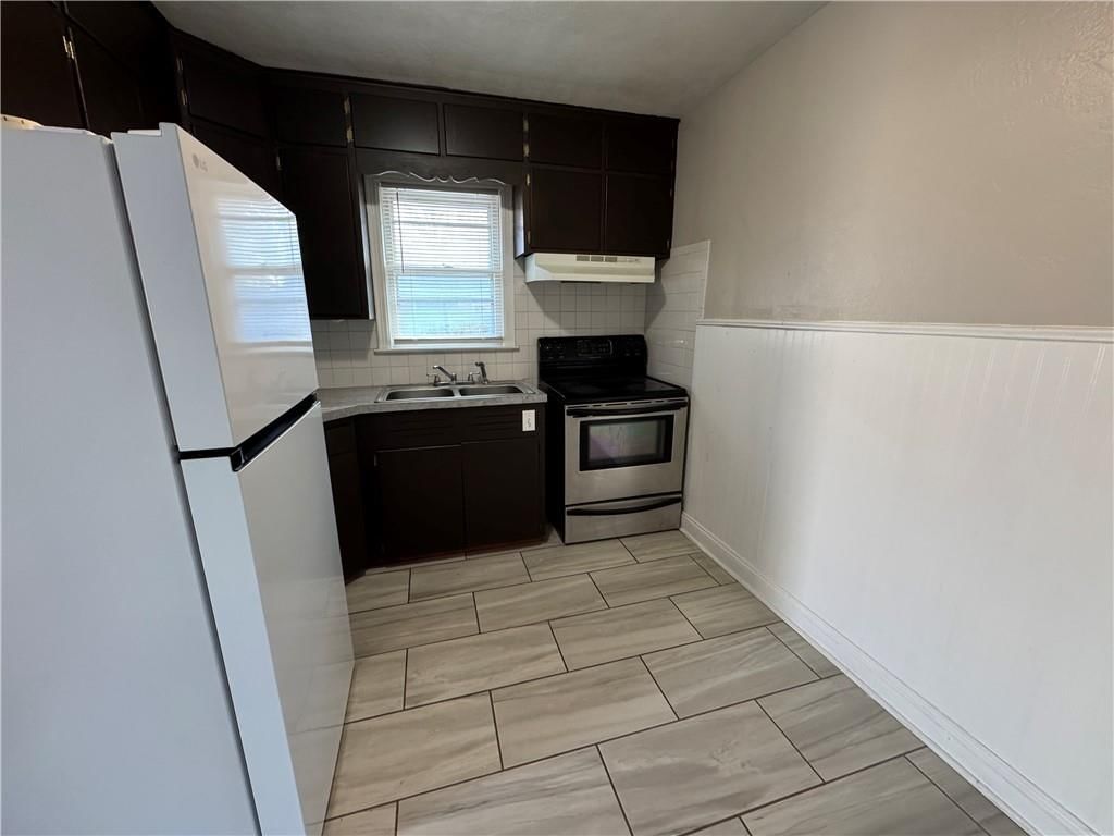 11122 E 20th Street — photo 7