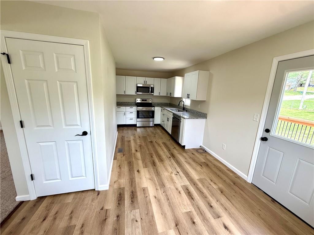 2521 Essex Street — photo 8