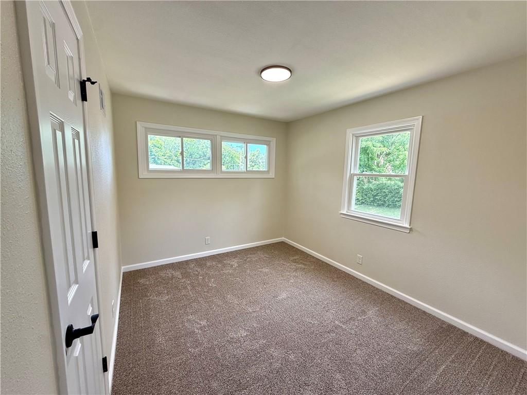 2521 Essex Street — photo 14