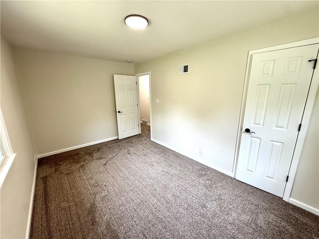 2521 Essex Street — photo 15