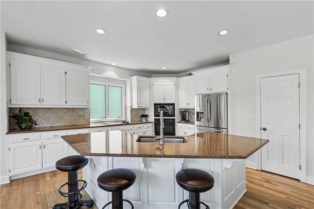 14131 Cody Street — photo 11