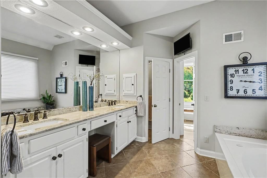 14131 Cody Street — photo 16