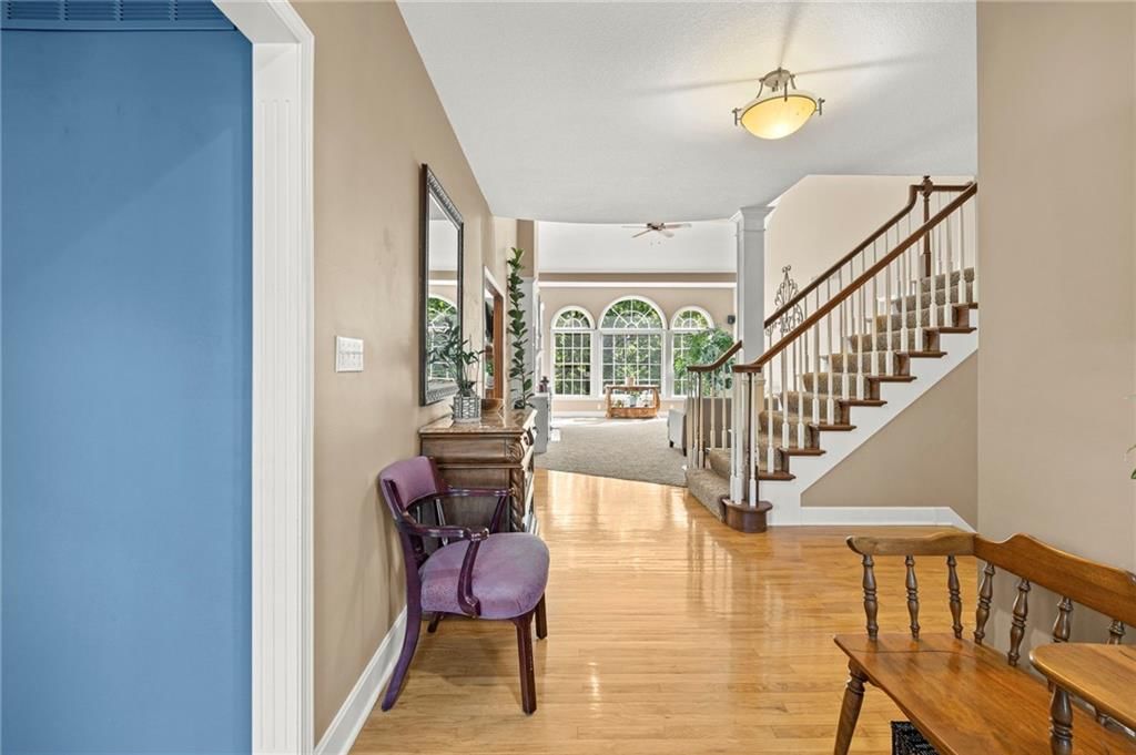 2400 SW Clear Creek Court — photo 8