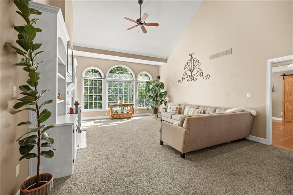 2400 SW Clear Creek Court — photo 11