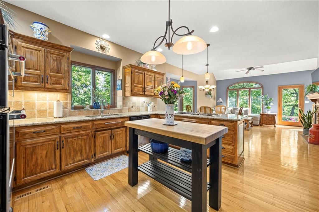 2400 SW Clear Creek Court — photo 23