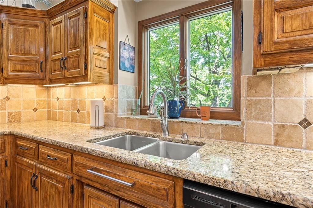 2400 SW Clear Creek Court — photo 24