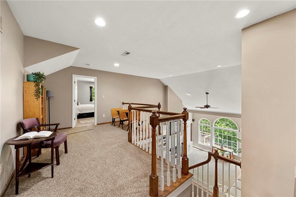 2400 SW Clear Creek Court — photo 45