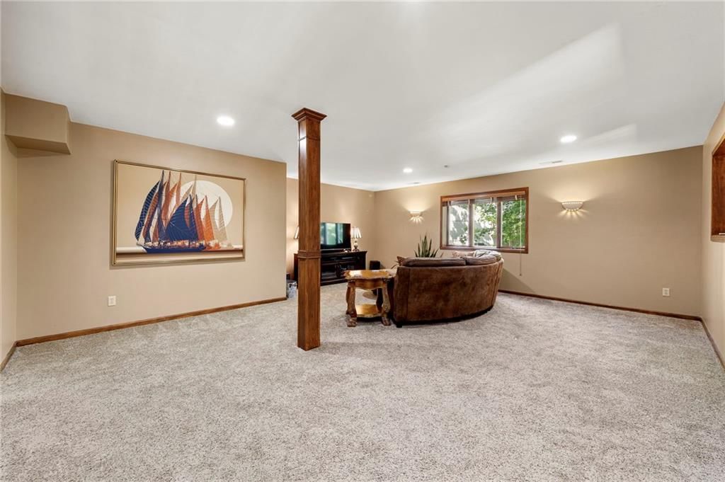 2400 SW Clear Creek Court — photo 46