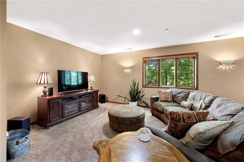2400 SW Clear Creek Court — photo 49