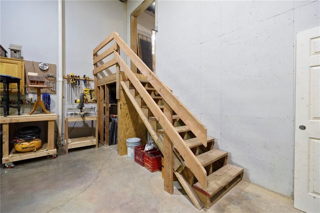 2400 SW Clear Creek Court — photo 66