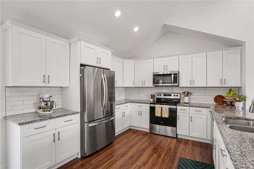 12634 Fountain Lake Circle — photo 16