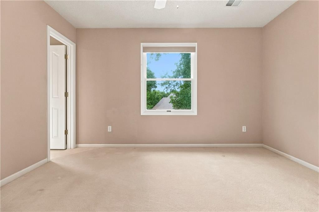 11820 Skyview Lane — photo 37