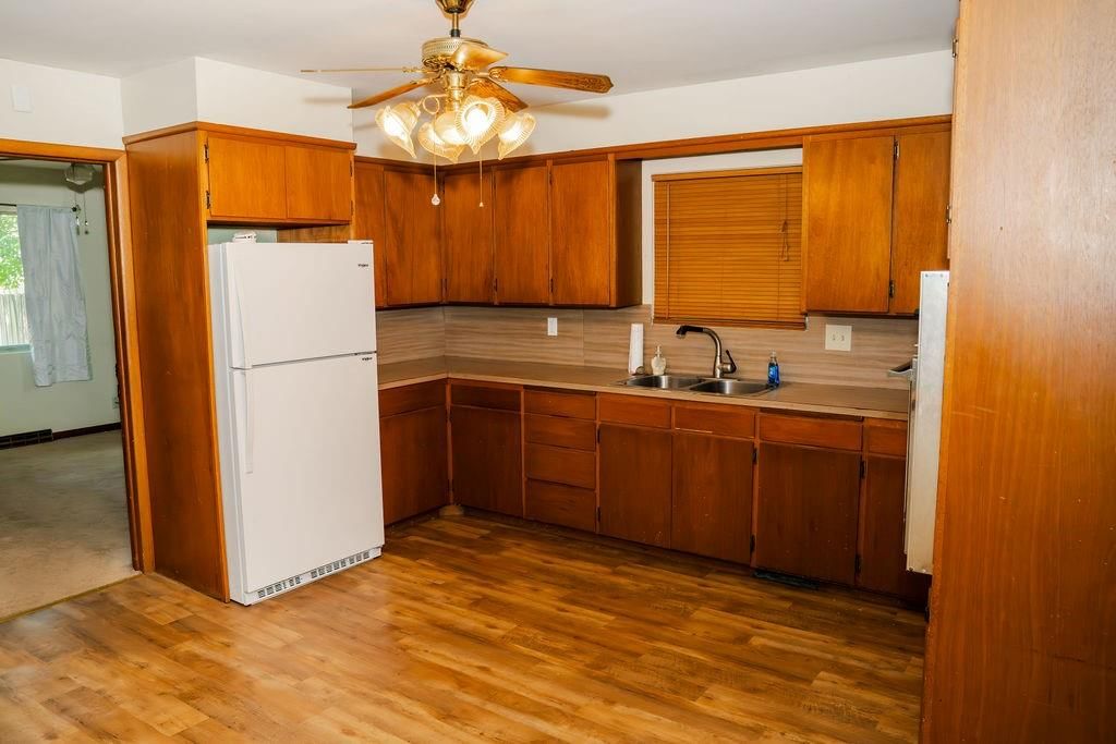 2302 Crawford Avenue — photo 17