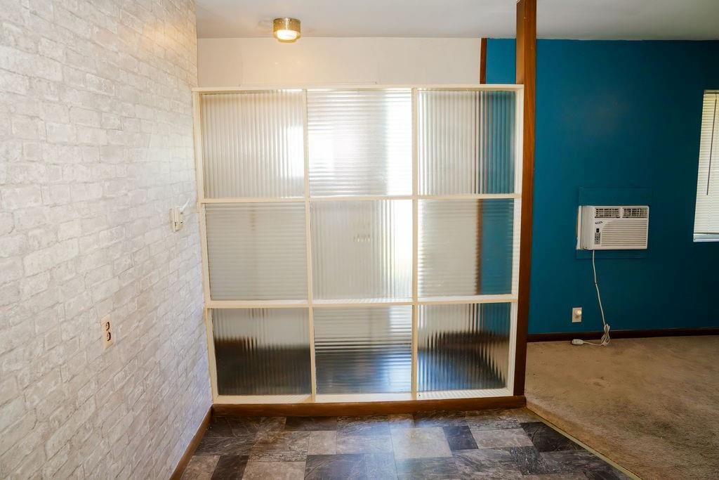 2302 Crawford Avenue — photo 26