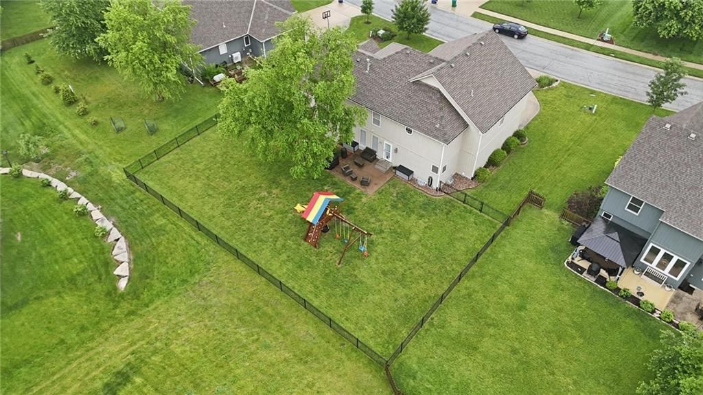 2605 SW Winterview Circle — photo 9