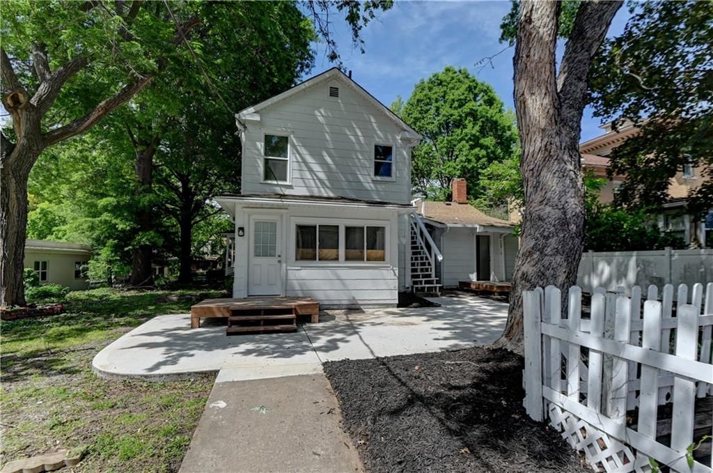 613 Chestnut Street — photo 33