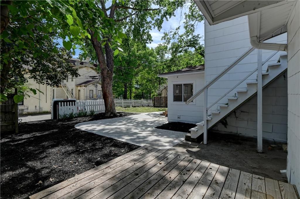613 Chestnut Street — photo 34