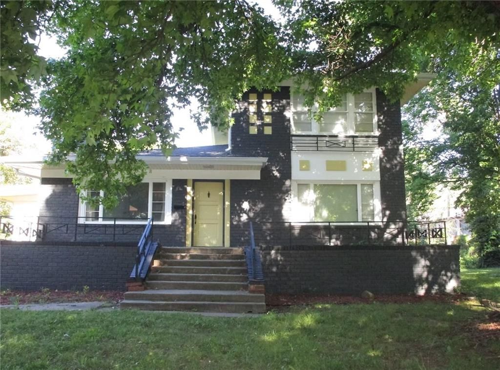 1612 S Olive Street — photo 2