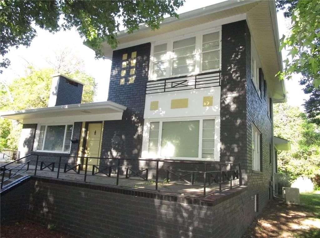 1612 S Olive Street — photo 3
