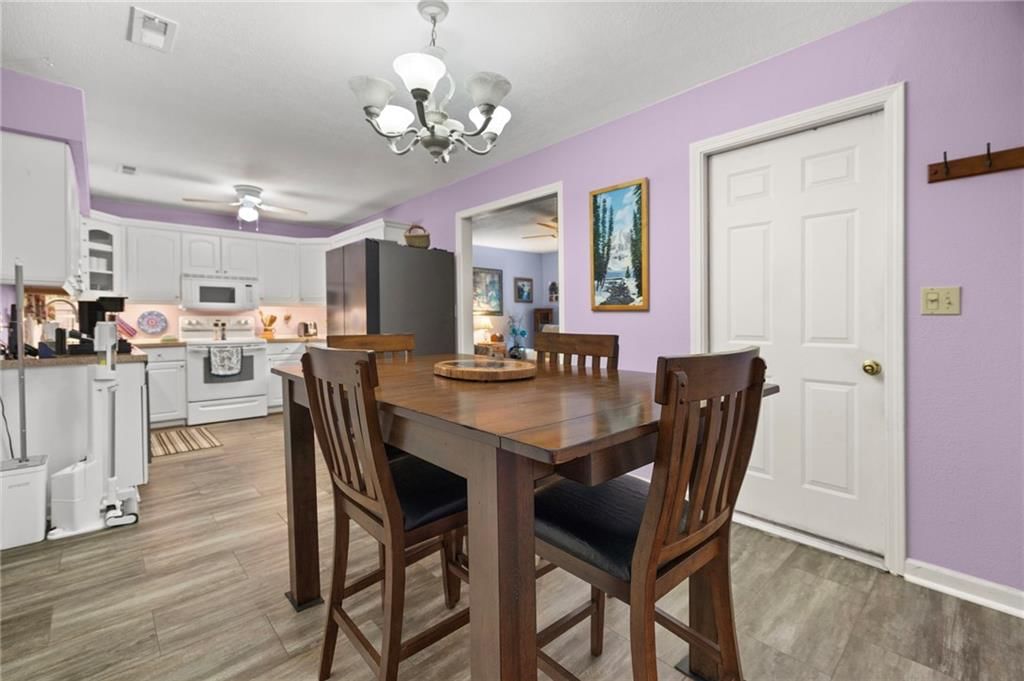 2214 Learnard Avenue — photo 6