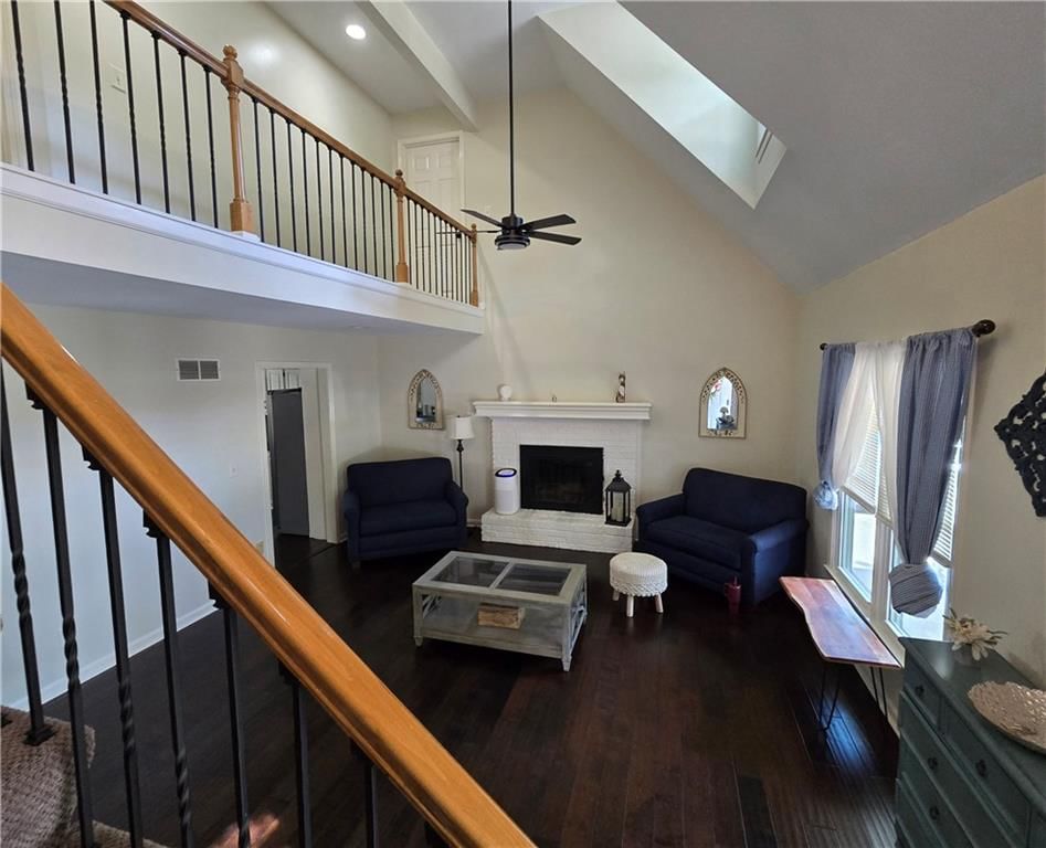632 Butternut Lane — photo 5