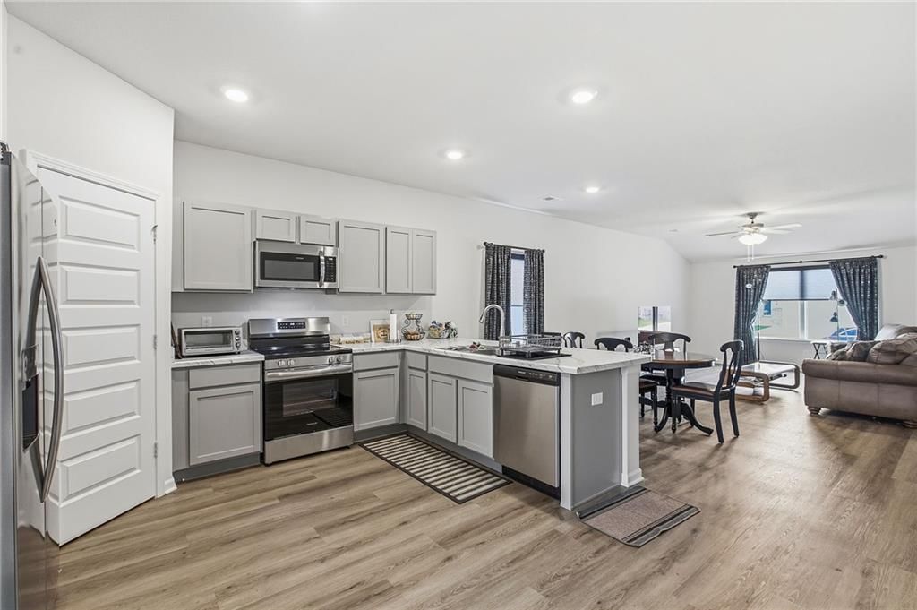 1608 Maci Street — photo 13