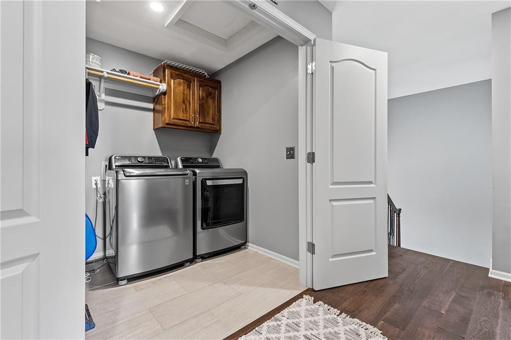 5816 Longview Street — photo 40