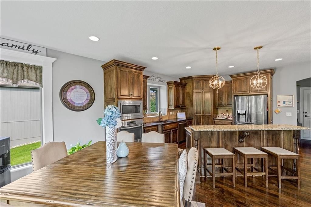 1209 Dunvegan Lane — photo 10