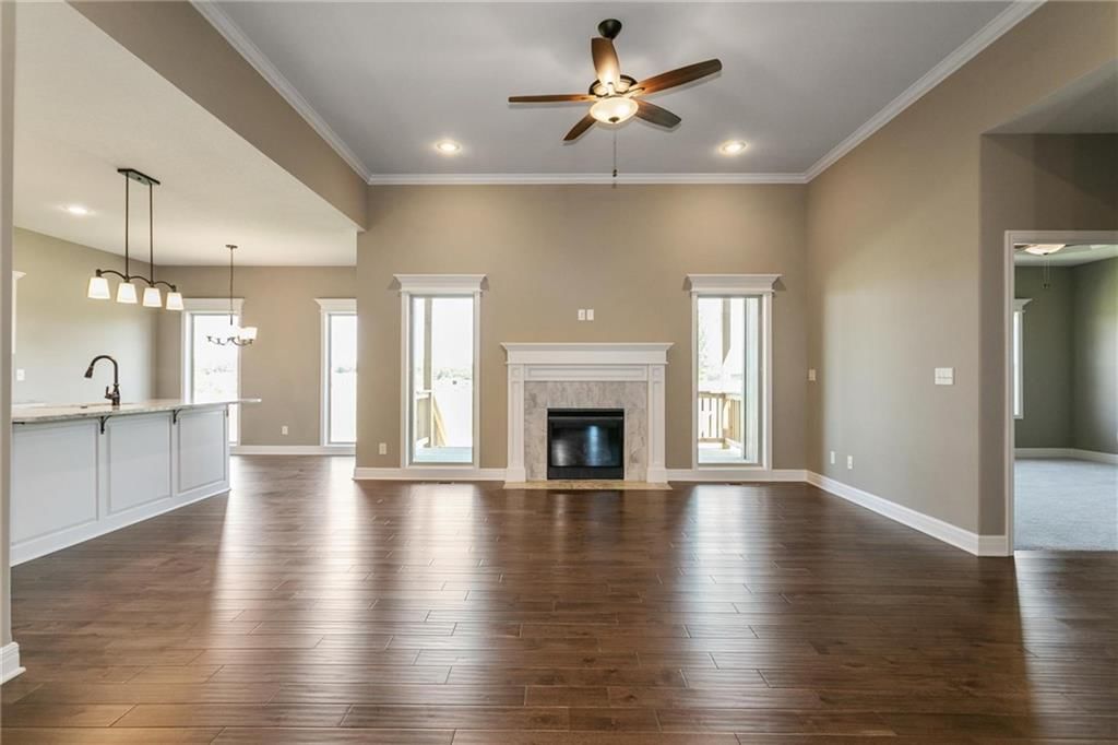 8895 N Monroe Avenue — photo 10