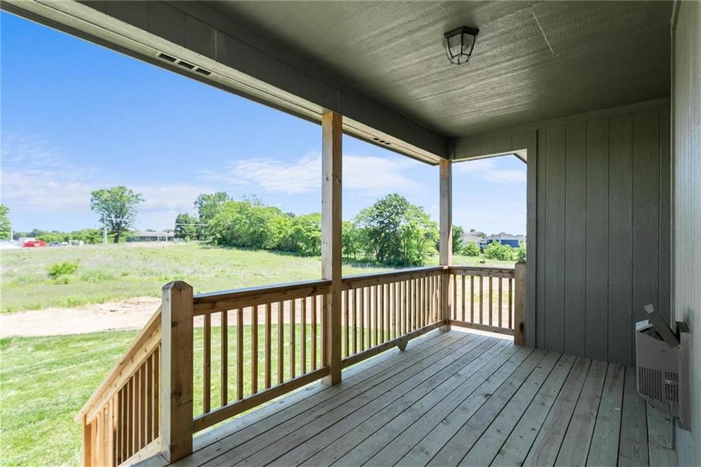 8895 N Monroe Avenue — photo 34