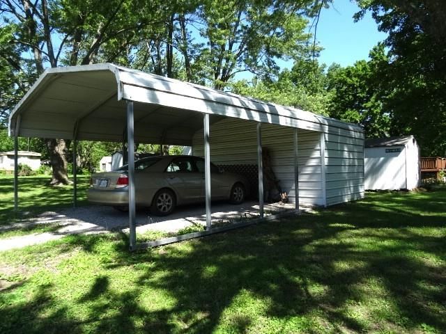 520 E Hickory Street — photo 4