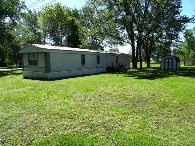 520 E Hickory Street — photo 8