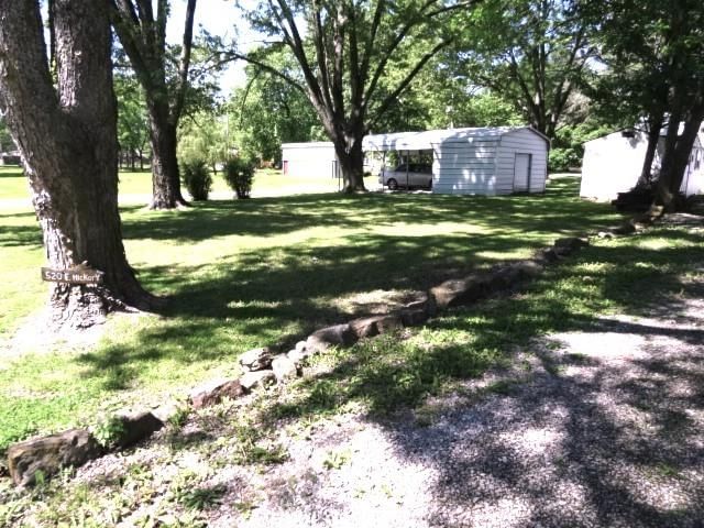 520 E Hickory Street — photo 11