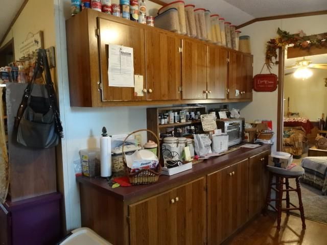 520 E Hickory Street — photo 16