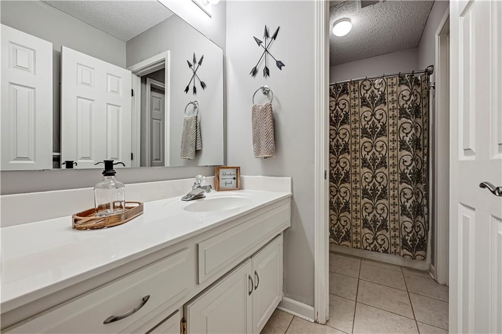 17519 W 157th Terrace — photo 31