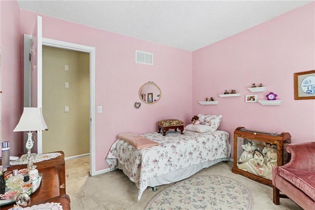 1930 E Sunvale Drive — photo 19