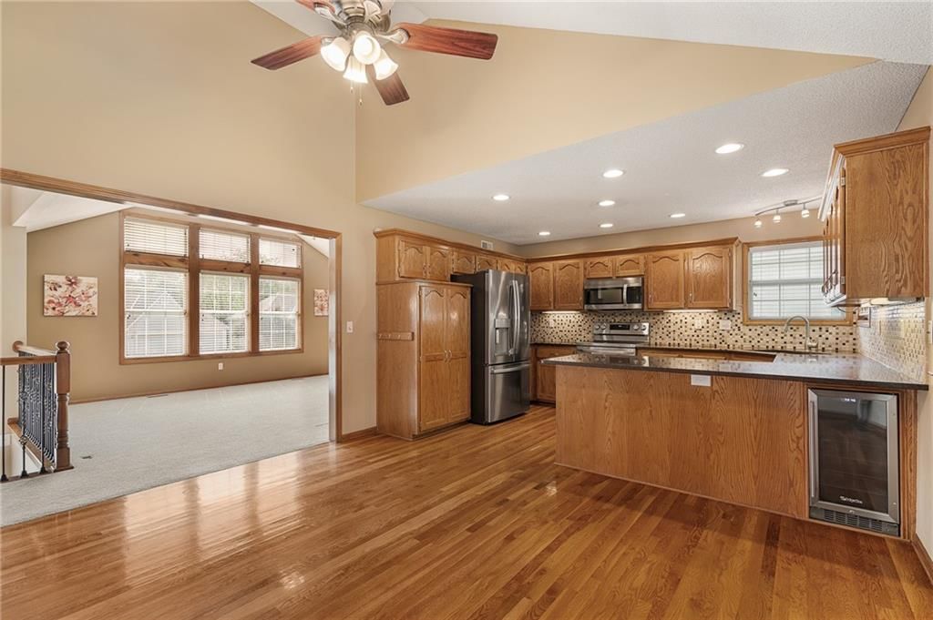 108 NE Topaz Drive — photo 19