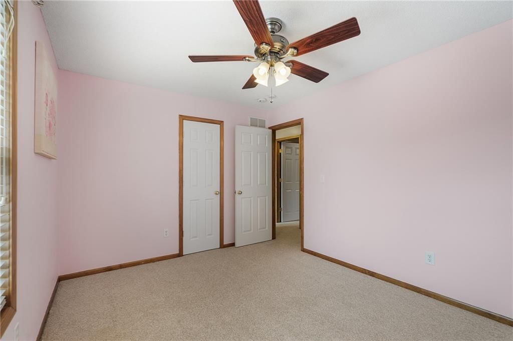 108 NE Topaz Drive — photo 30
