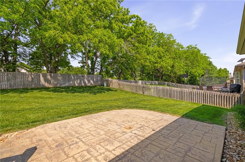 108 NE Topaz Drive — photo 43