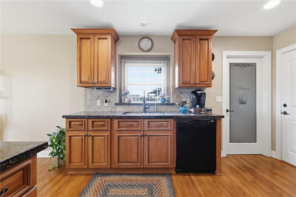 12337 Farrow Avenue — photo 14